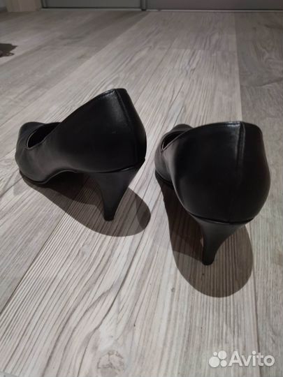 Женские туфли Salamander, кожа