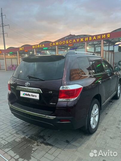 Toyota Highlander 3.5 AT, 2011, 295 000 км