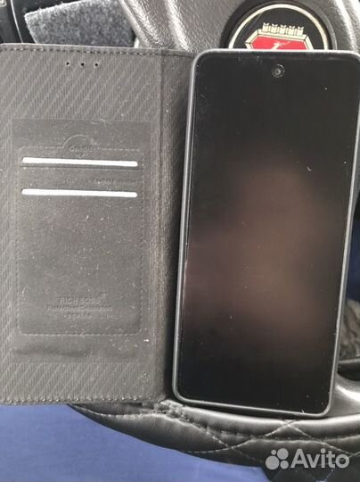 TechnoPhone Model 001, 8 ГБ
