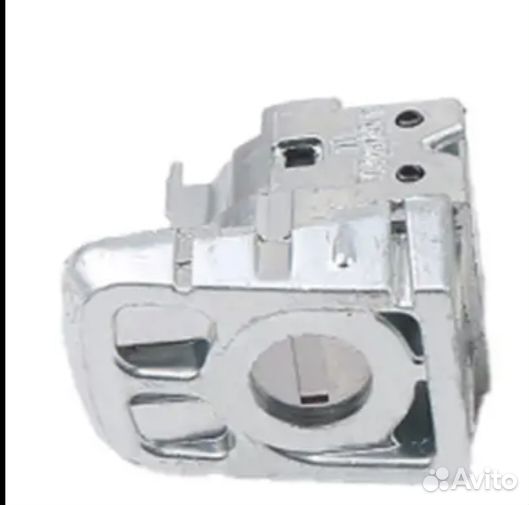 Личинка замка Nissan Qashqai