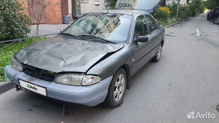 Ford Mondeo 2.0 МТ, 1993, битый, 328 674 км