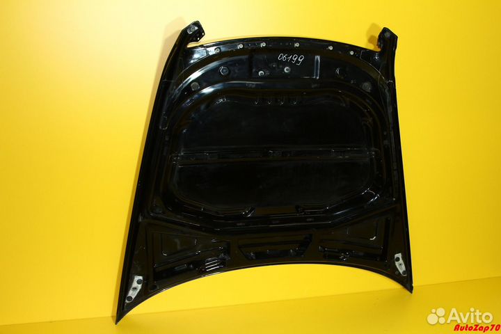 VW Phaeton Капот