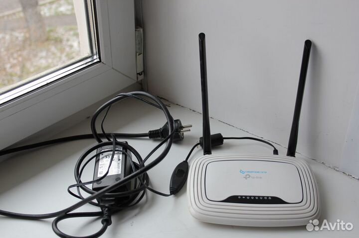 TP-link tlwr841N роутер маршрутизатор приставка