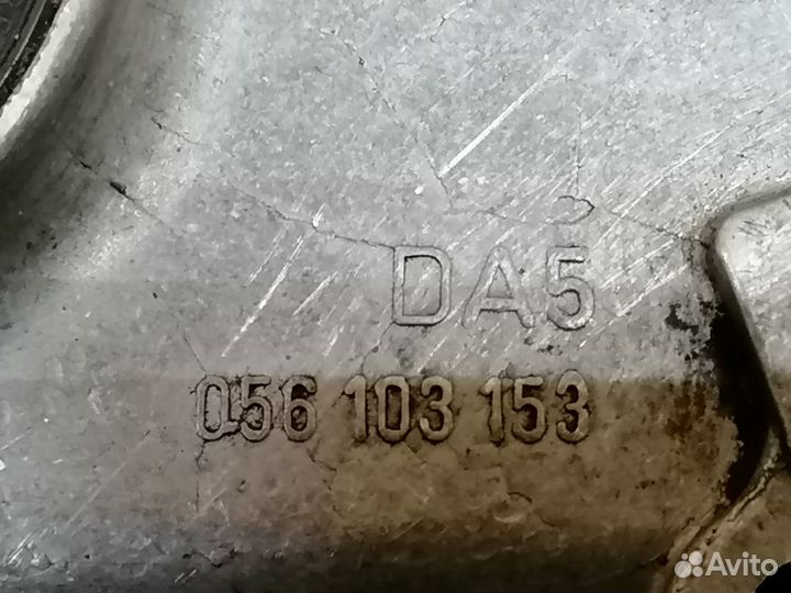 Крышка коленвала перед VW Passat B3 2,0 9A 1988-93