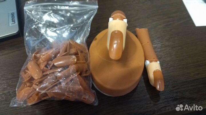 Тренировочный палец для маникюра