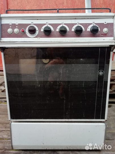 Газовая плита Модель 1457 бу