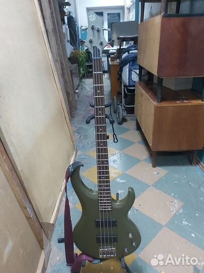 Басс-гитара Ibanez BTB