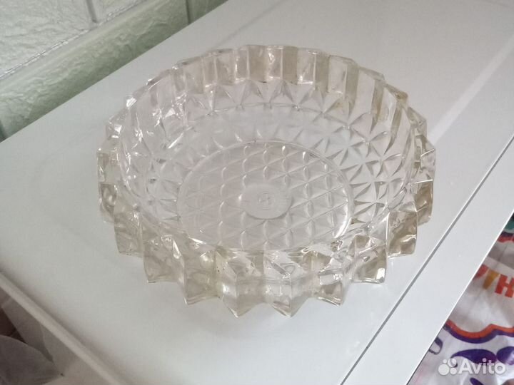 Большая хрустальная ваза СССР и пепельница СССР