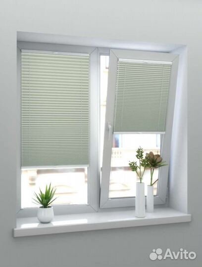 Шторы плиссе Ноктюрн блэкаут светло-бежевый