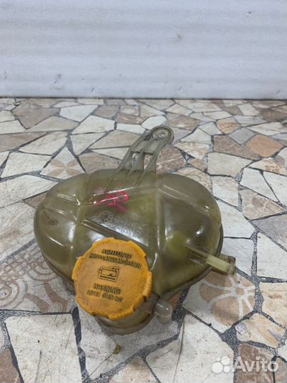 Бачок расширительный Opel Corsa хэтчбек 1.4