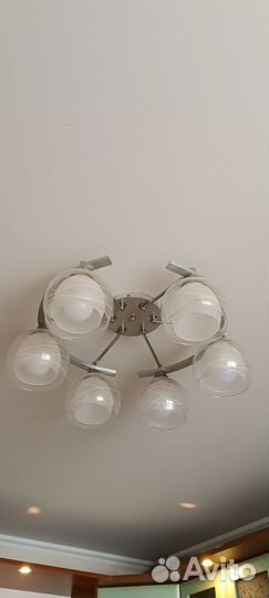 Люстра потолочная бу