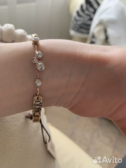 Часы Часы оригинальные Badgley Mischka, новые