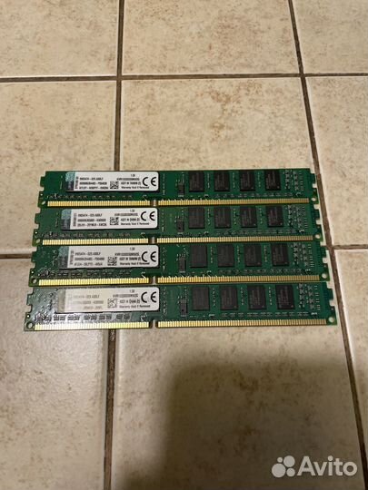 Память DDR3 8gb 4x2gb 1333 Kingston