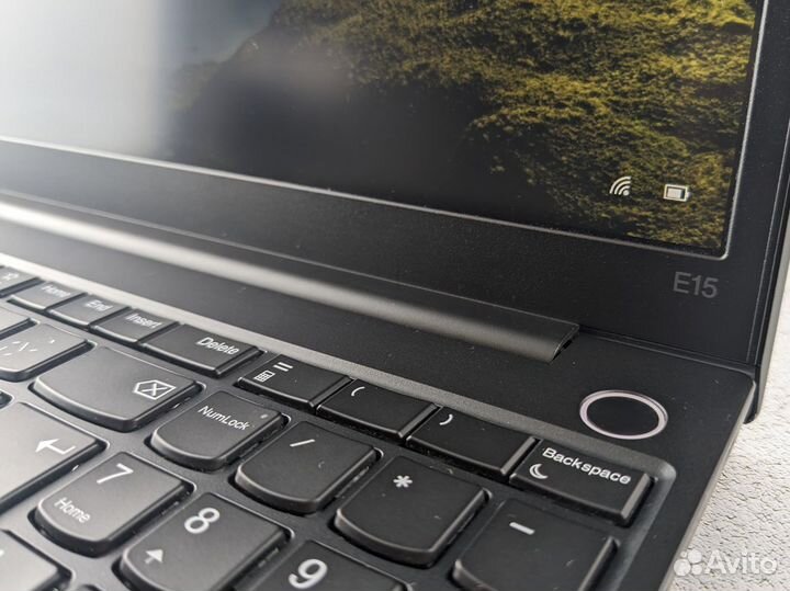 Ноутбук Lenovo ThinkPad E15 G2 в металле