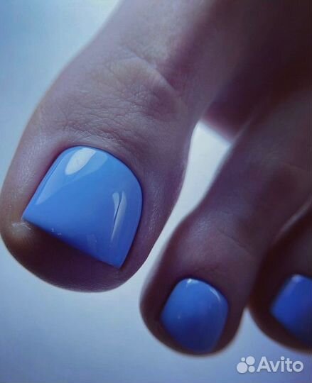 Маникюр педикюр