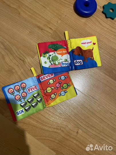 Книжка шуршалка на английском для детей