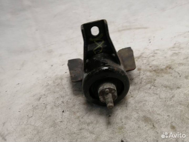 Подушка двигателя Сузуки