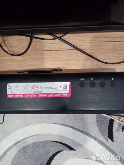 Саундбар lg