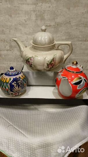 Чайник фарфоровый