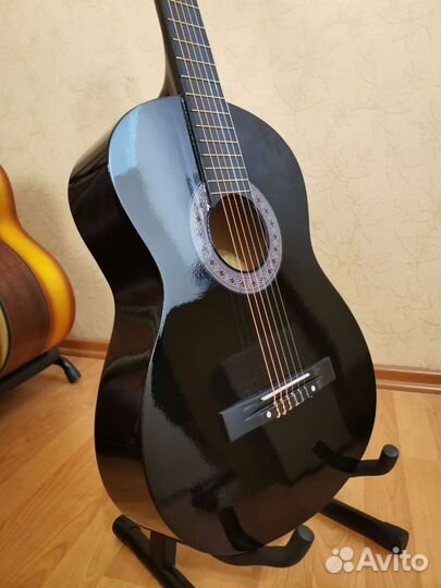 Гитара классическая новая