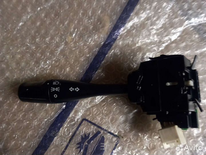 Митсубиси лансер 9- переключатель поворотов