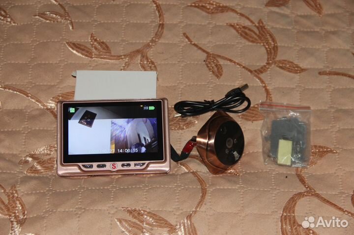 Видеоглазок на входную дверь Saful TS-506