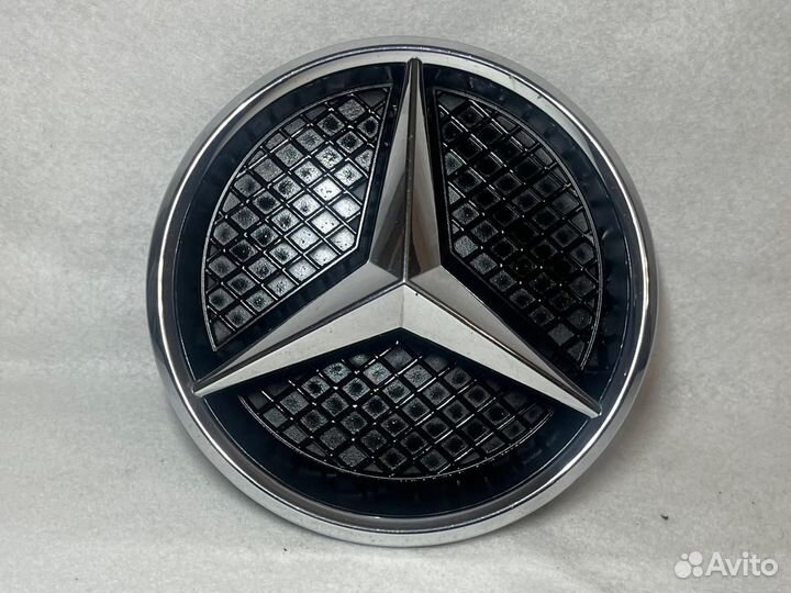 Эмблема решётка радиатора Mercedes E-class W212