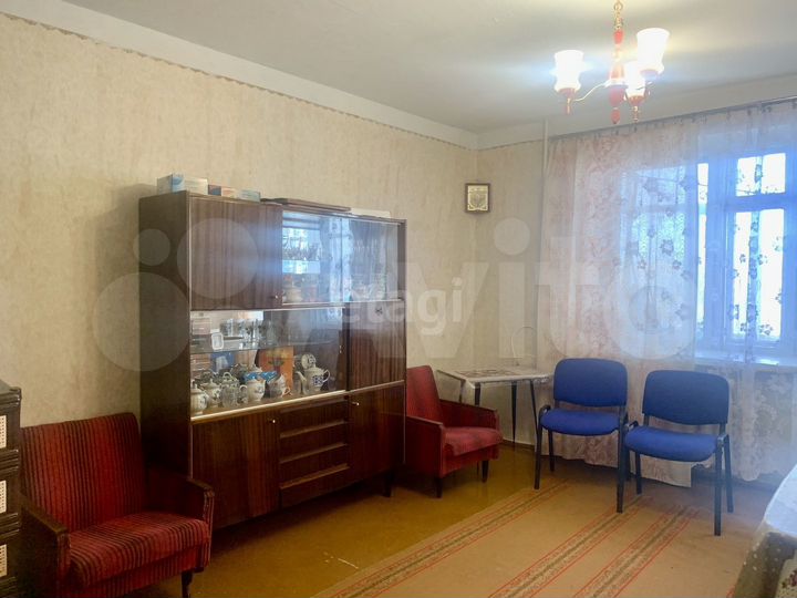 2-к. квартира, 46 м², 1/5 эт.