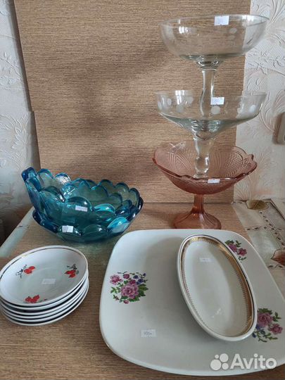 Посуда советская: салатник, вазы для фруктов, блюд