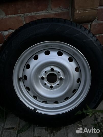Hankook Winter I'Cept IZ2 175/70 R14