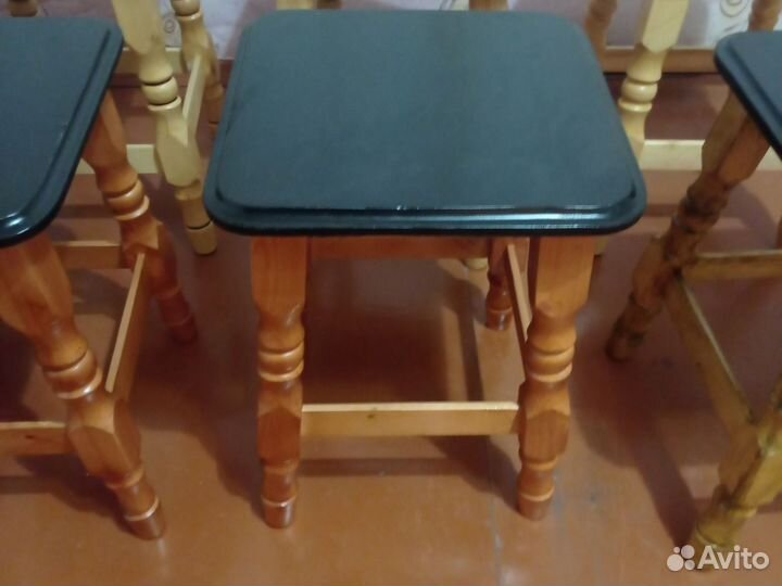 Стулья и табуретки для кухни