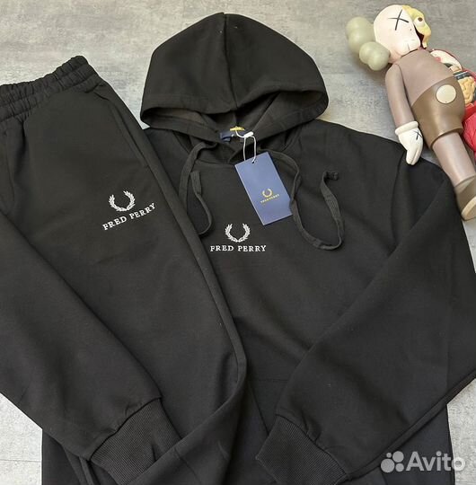 Спортивный костюм Fred Perry