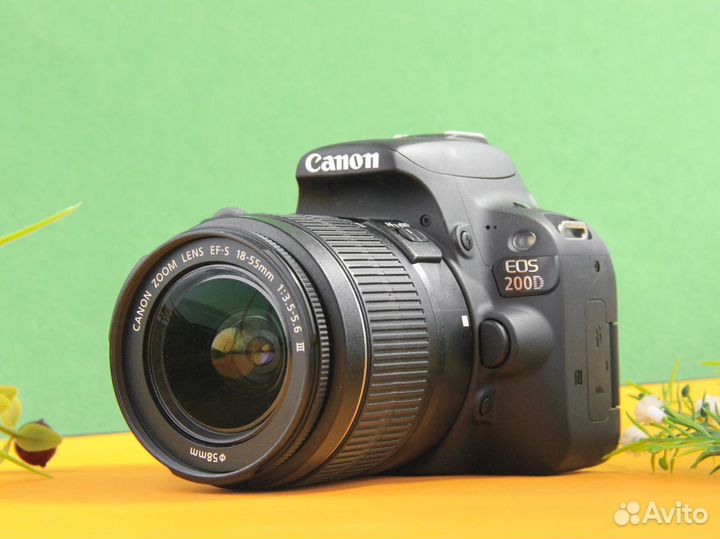 Фотоаппарат Canon 200D kit 18-55 III