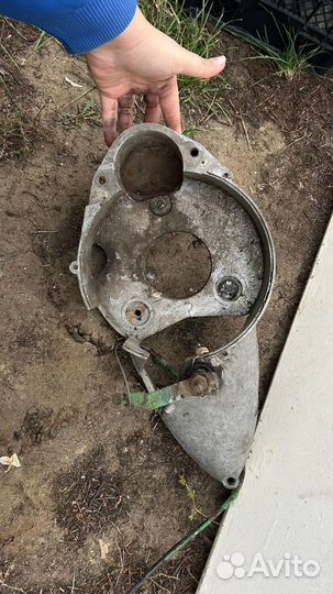 Правая крышка двигателя мотоколяска смз с-3д