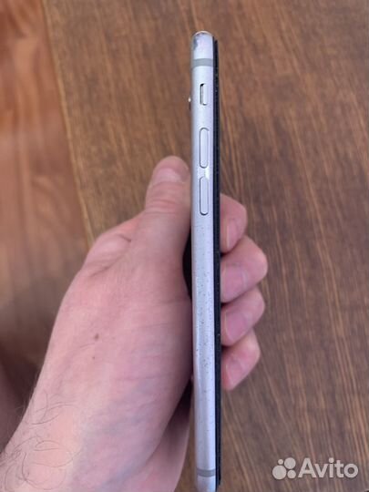 iPhone 6S, 32 ГБ
