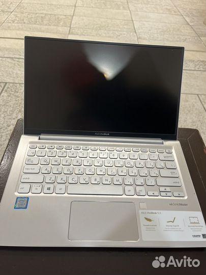 Asus VivoBook S13