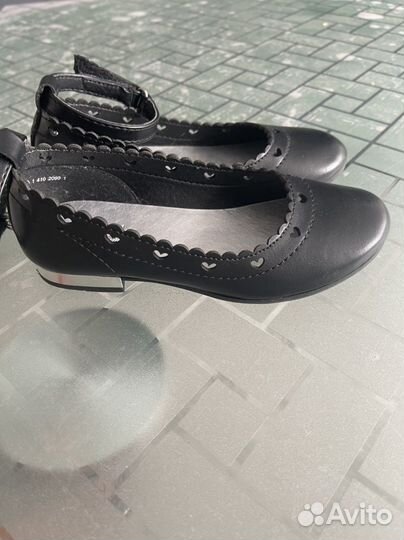 Туфли для девочки 27 размер