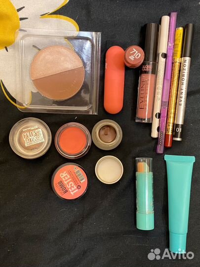 Набор косметики пакетом