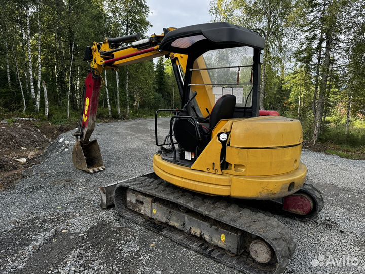 Мини-экскаватор Komatsu PC50UU-2, 2012