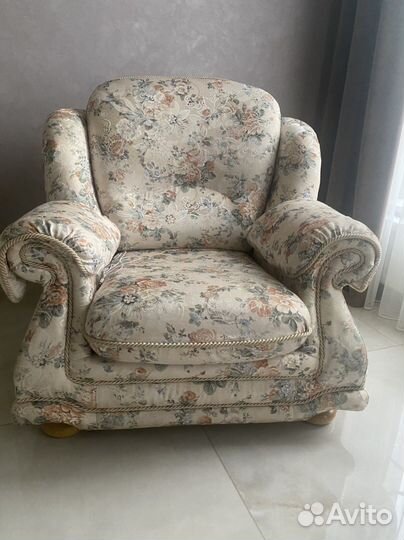 Диван и 2 кресла