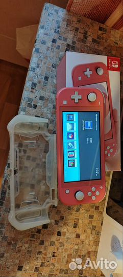 Nintendo Switch Lite Вылечена от жадности)