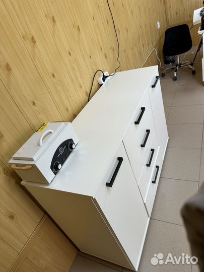 Комод белый