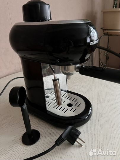 Кофеварка рожковая