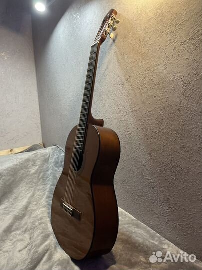 Акустическая гитара Yamaha c40