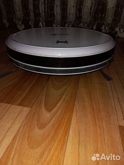 Робот пылесос iboto