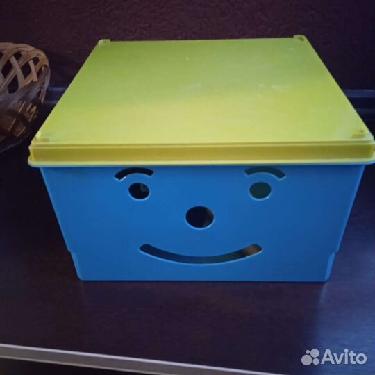 Контейнер пластмассовый