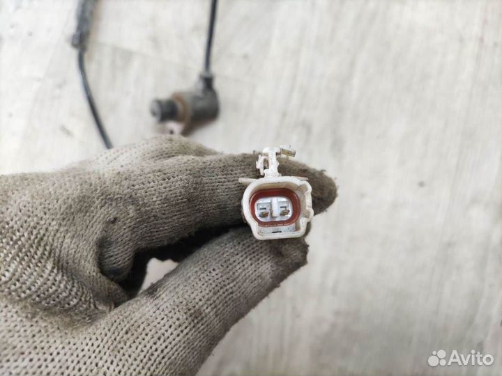 Corolla E12 Датчик ABS передний левый Toyota Corol