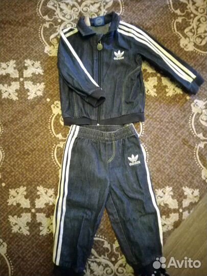 Спортивный костюм