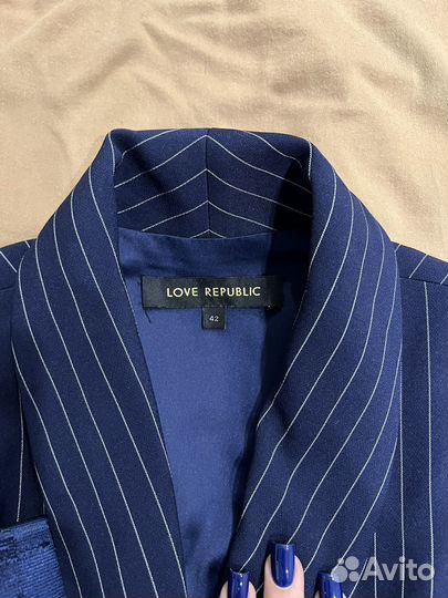 Деловой женский комбинезон