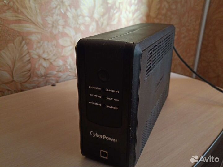 Ибп CyberPower UT650EG
